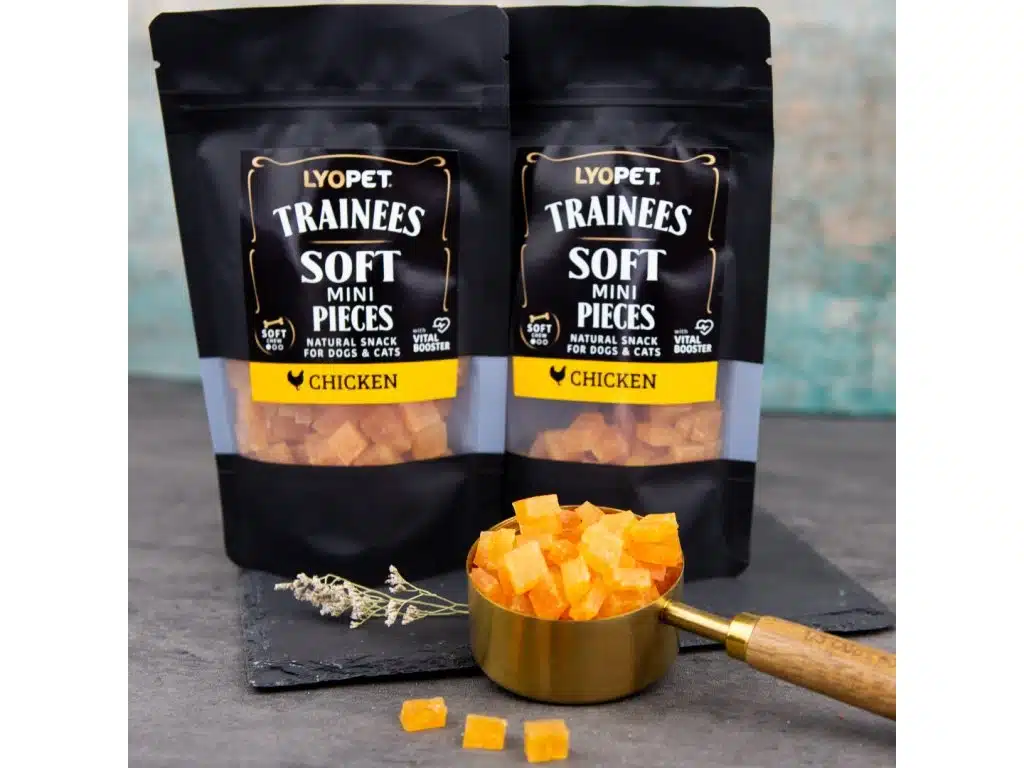 LYOPET Trainees Snack Soft Mini Pieces - Pui 100g - imagine 2