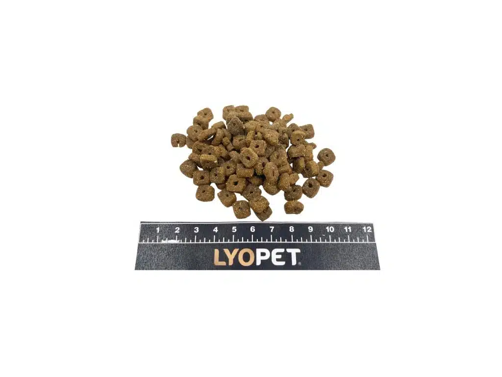 LYOPET Farmer Cat cu Pui & Somon fără Cereale - 1,5kg